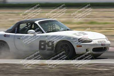 media/Jun-01-2024-CalClub SCCA (Sat) [[0aa0dc4a91]]/Group 3/Race/